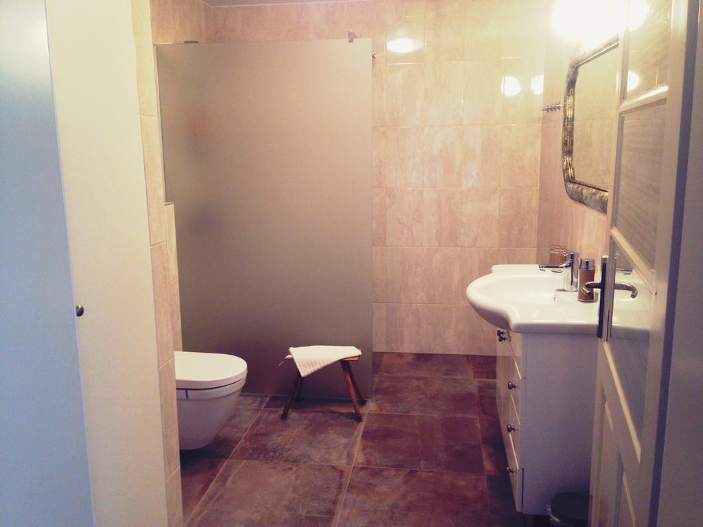 Apartman Ve Dvore Ratiskovice ภายนอก รูปภาพ
